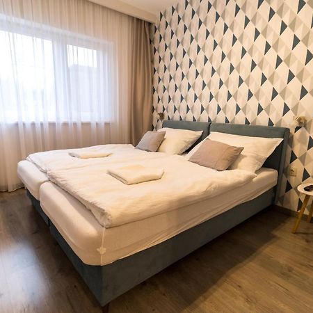 Thermal Lux Weninger Apartman Kiskunhalas Exterior foto