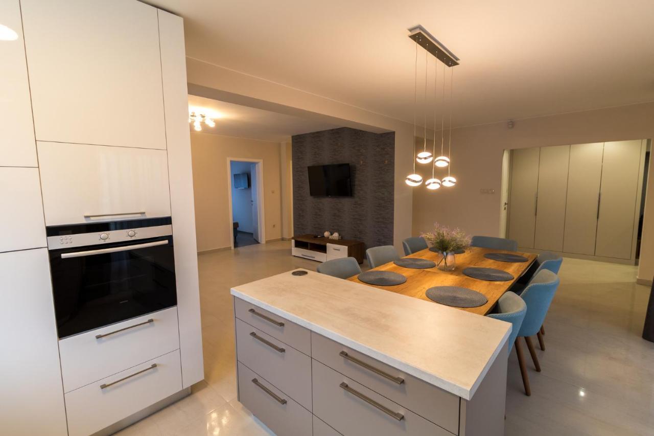 Thermal Lux Weninger Apartman Kiskunhalas Exterior foto