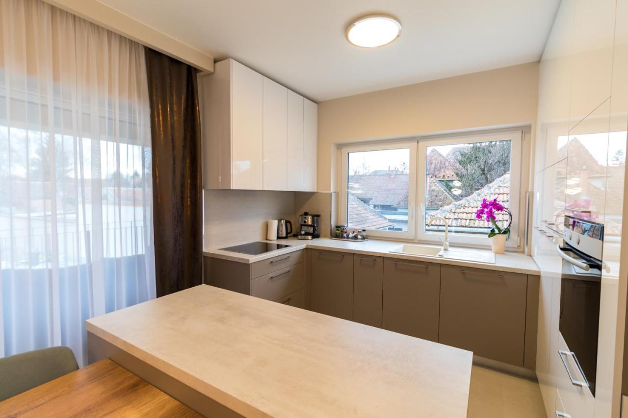 Thermal Lux Weninger Apartman Kiskunhalas Exterior foto