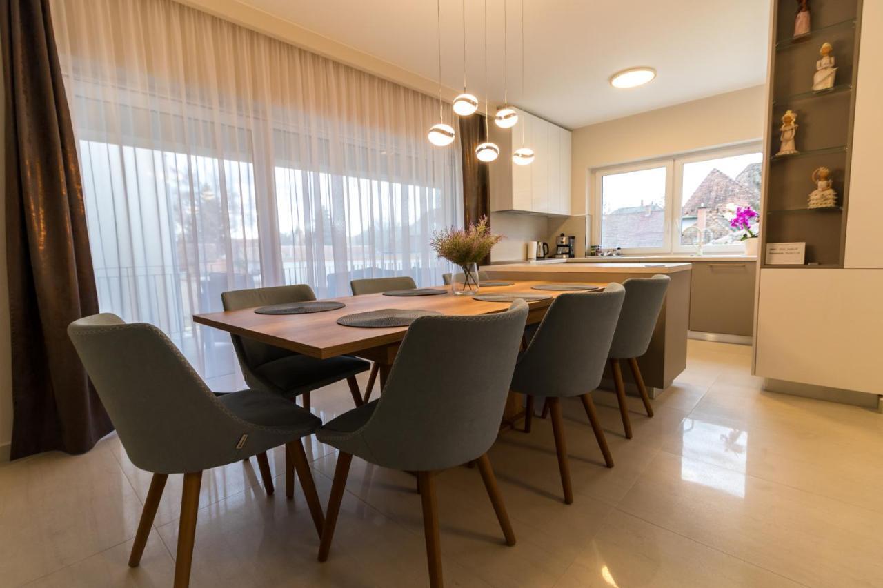 Thermal Lux Weninger Apartman Kiskunhalas Exterior foto